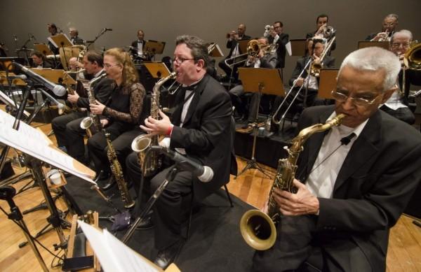 A Orquestra Jazz Sinfônica do Estado, que conta com uma formação sinfônica acrescida de instrumentos de uma big band (Divulgação)