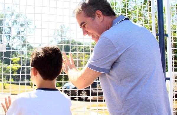 O prefeito de Campinas, Jonas Donizette, na reabertura do Lago do Café (Janaína Maciel/Especial AAN)