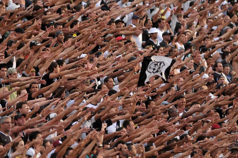 Torcida da Macaca empurra o time no Majestoso (Cedoc/RAC)