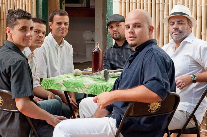 Integrantes do grupo de samba campineiro Casa Caiada (Divulgação)