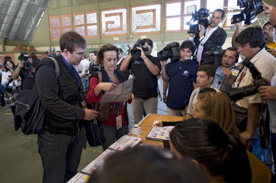 3,5 milhões de paraguaios vão às urnas para decidir quem vai governar o país (Pablo Porciuncula/AFP)