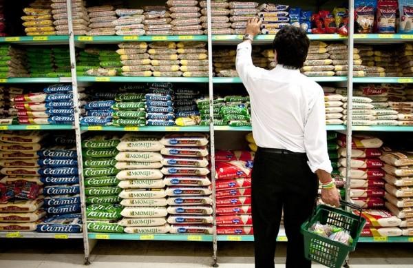 Em 2011, o IPCA fechou exatamente no teto da meta, com 6,5%. Em 2012, a taxa foi de 5,84% (Agência Brasil)