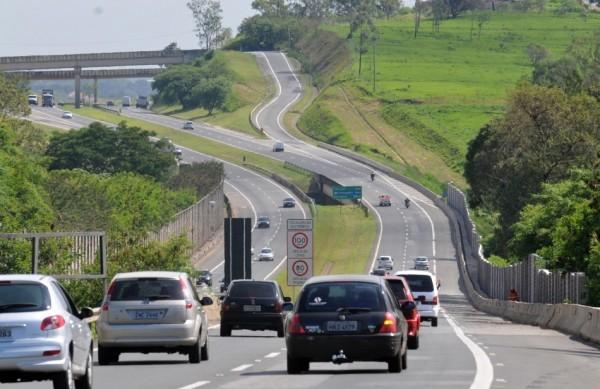 Trecho do Anel Viário Magalhães Teixeira, que liga a Rodovia D. Pedro I à via Anhanguera: extensão (Dominique Torquato/AAN )