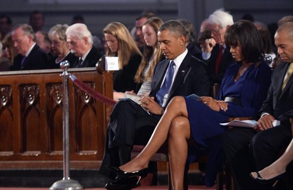 Presidente dos EUA, Barack Obama foi à missa em homenagem às vítimas do atentado de Boston (France Press)