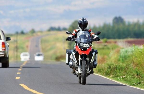 A BMW Motorrad lança no mercado brasileiro a R 1200 GS, seu  modelo mais vendido em todo o mundo (Divulgação)
