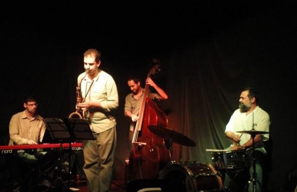 Integrantes do grupo de música instrumental Alma Quatro (Divulgação)
