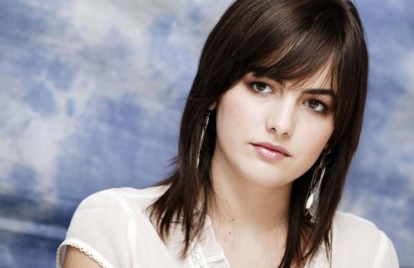 A atriz Camilla Belle no filme 'Angie' (Divulgação)