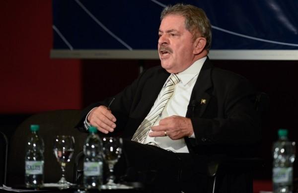 PF confirmou, nesta sexta-feira (12) ter aberto inquérito para investigar a atuação do ex-presidente Lula em uma das operações financeiras do mensalão (France Presse)