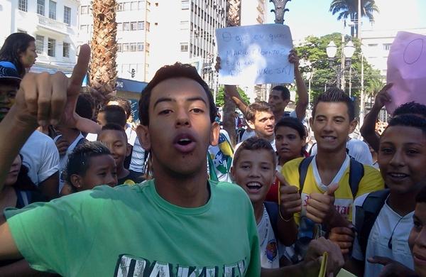 Estudantes protestam por passe livre em Campinas (Dorinaldo Oliveira/ Correio Popular)