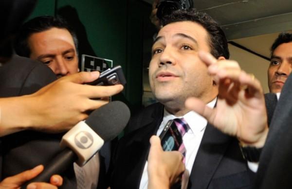 O presidente da Comissão de Direitos Humanos da Câmara, deputado Marco Feliciano, após reunião de líderes partidários no gabinete da presidência da Câmara dos Deputados (Agência Brasil)