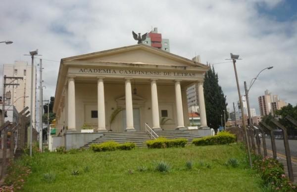 Fachada da Academia Campinense de Letras, no Centro de Campinas (Divulga&ccedil;&atilde;o)