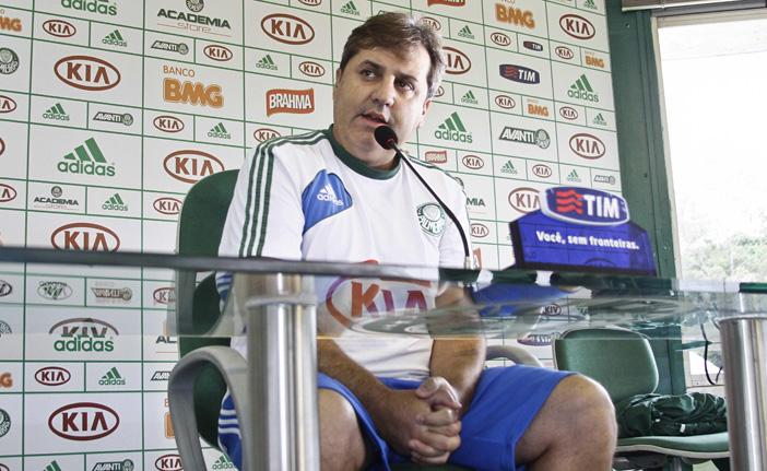 Gilson Kleina somou 48 vitórias em 115 partidas dirigindo a Ponte Preta (Lola Oliveira/AE)