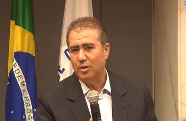 O prefeito Jonas Donizette: programa pretende transformar o déficit na balança comercial da cidade e da região em superávit (Reprodução/Thaigo Fonseca/Correio.com.br)