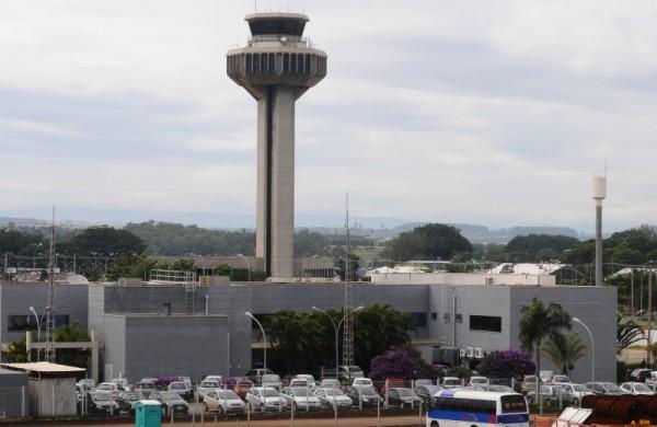 Aeroporto de Viracopos é recordista de voos cancelados no Carnaval (Erica Dazonne)