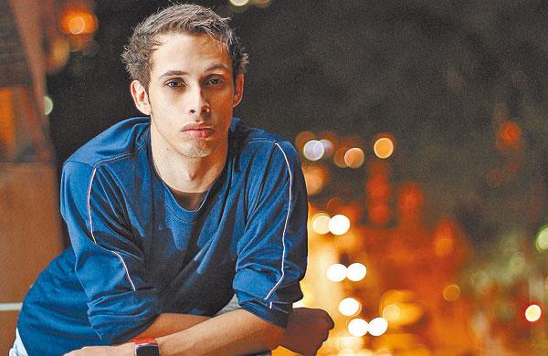 Diego Verona, de 20 anos, registrou denúncia e entrou com ação na Justiça após ser hostilizado no Centro (Leandro Ferreira/AAN)