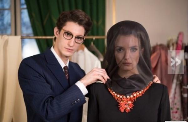Cena do longa 'Yves Saint Laurent', dirigido pelo comediante Jalil Lespert, (Divulgação)