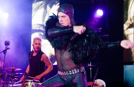 O artista durante a apresentação do show Atentos Sinais no HSBC em São Paulo  ( Divulgação)