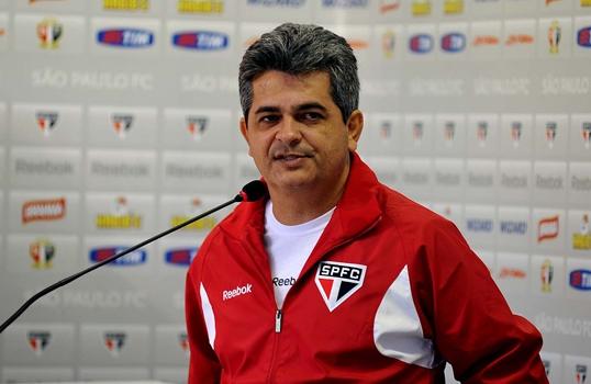 Treinador do tricolor, Ney Franco está preocupado com a arbitragem (Vipcomm)