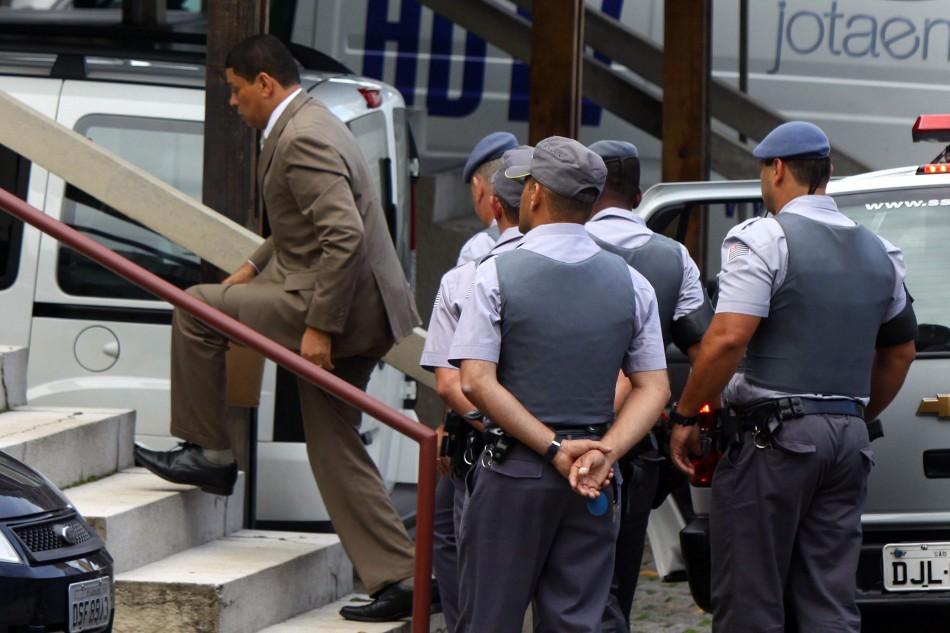 Mizael Bispo durante o segundo dia de julgamento ontem (12) (Divulgação)