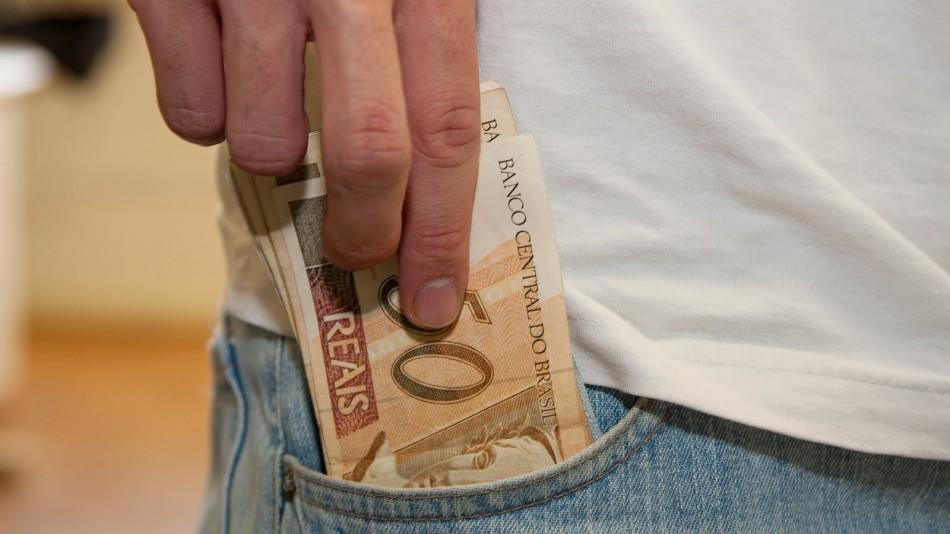 Além do lote de 2013, foram liberados lotes de anos anteriores, que caíram na malha fina a partir de 2008 ( Cedoc/RAC)