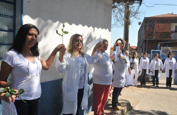 Os 56 funcionários do Centro de Saúde São Cristóvão, no Jardim Adhemar de Barros, trabalham sob uma tensão constante ( Dominique Torquato/AAN)