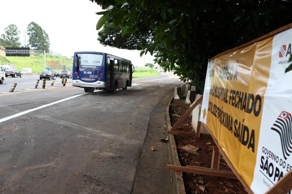 Nova interrupção do trânsito causa muitos transtornos aos motoristas (Rodrigo Zanotto/Especial para AAN )