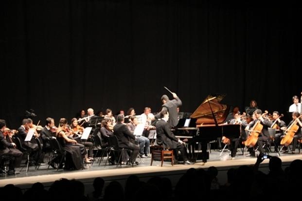 Orquestra Filarmônica Jovem de Piracicaba em apresentação (Divulgação)