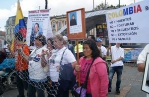 Organizações, como as Vozes do Sequestro, calculam 3.728 pessoas em poder das Farc, mas não há confirmação oficial (Agência Brasil )