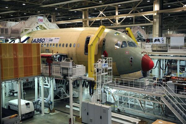 As novas baterias já tinham sido testadas para entrar em serviço no programa do modelo A350 XWB (Xtra wide body) (France Press)