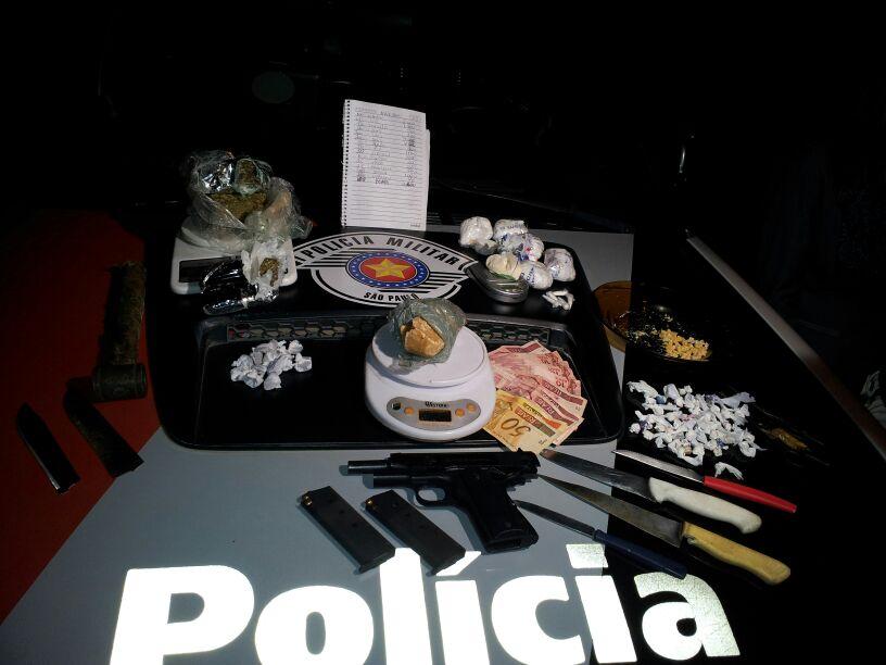Os três acusados foram levados ao Plantão Policial de Bauru  (Divulgação/Polícia Militar)