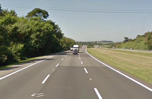 Trecho da Rodovia dos Bandeirantes onde o motorista foi deixado pela quadrilha (Google)