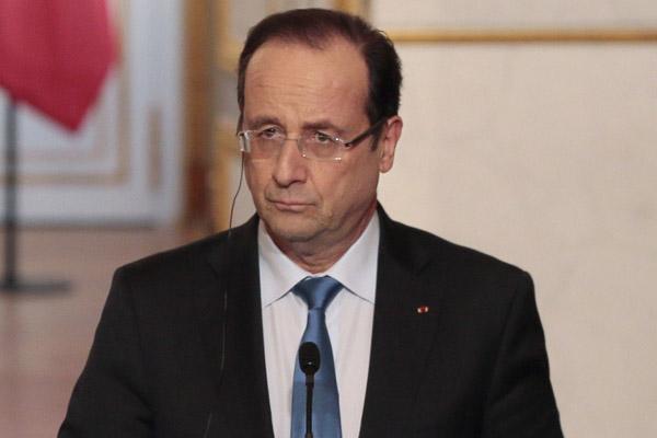 François Hollande, afirmou que o caso era "grave" e comemorou a decisão dos ministros  (France Press)