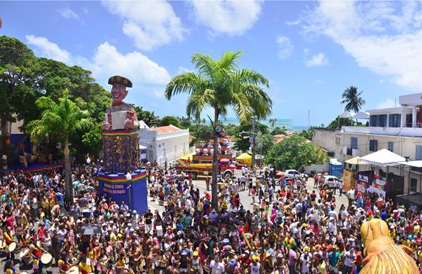  A prefeitura estima que a população da cidade, de 400 mil habitantes, quadruplica no carnava (Jan Ribeiro/Pref.Olinda)