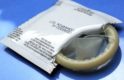 Este ano a campanha tem como tema 'A Vida É Melhor sem Aids. Proteja-se: Use Sempre a Camisinha' (divulgação )