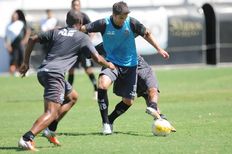 Jogo Rápido (Edu Fortes/AAN)