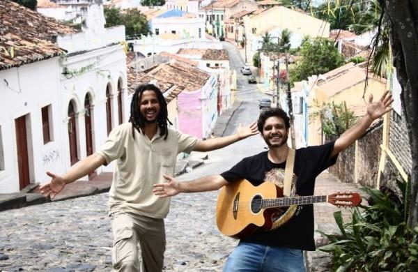 Os carnavalescos de Olinda (RE) Flavio Souza e Paulinho Ogan (Divulgação)