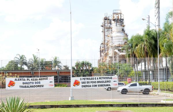 Greve atingiu a Replan, em Paulínia ( Edu Fortes/AAN)