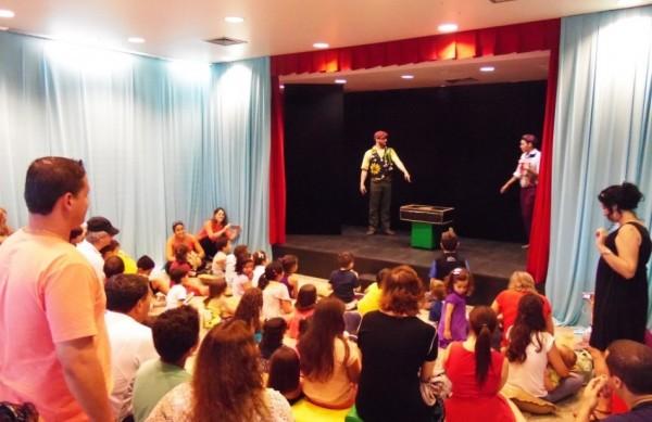Apresenta&ccedil;&otilde;es ser&atilde;o em corredor de shopping ( Divulgação)