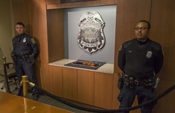 Pol&iacute;cia da cidade de Milwaukee (EUA) guarda o raro instrumento (France Press)