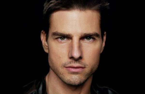Ator norte-americano Tom Cruise foi acusado por um revista de ter abandonado a filha ( Divulgação)