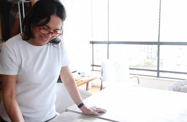 A atriz em cena do curta 'Regina Duarte e o Teatro do Estudante de Campinas': &eacute;poca de ouro do teatro amador ( Divulgação)
