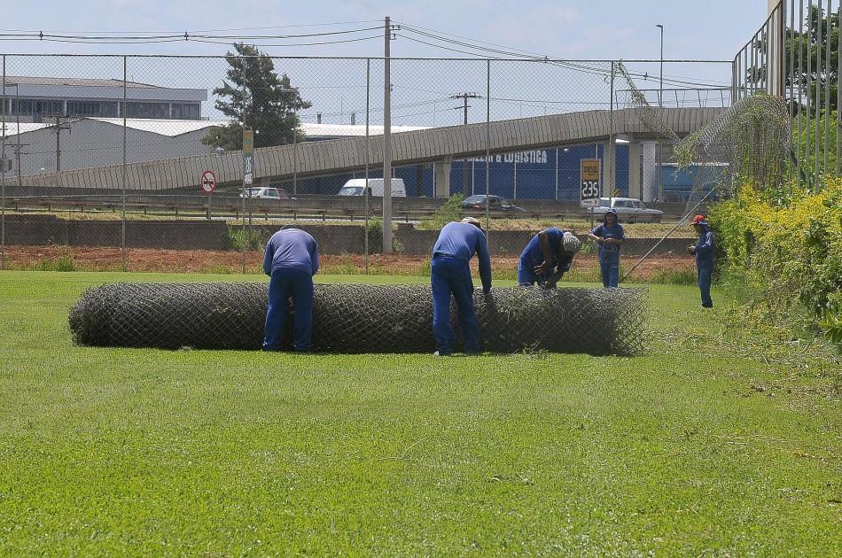 Campo de treinamento da Ponte Preta, no Jardim Eulina, começou a ser reformado para receber a seleção de Portugal (Leandro Ferreira/AAN)