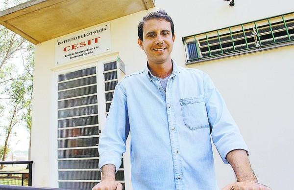 Novas tecnologias permitem que a empresa se comunique todo o tempo com os funcion&aacute;rios ( Rodrigo Zanotto/AAN)
