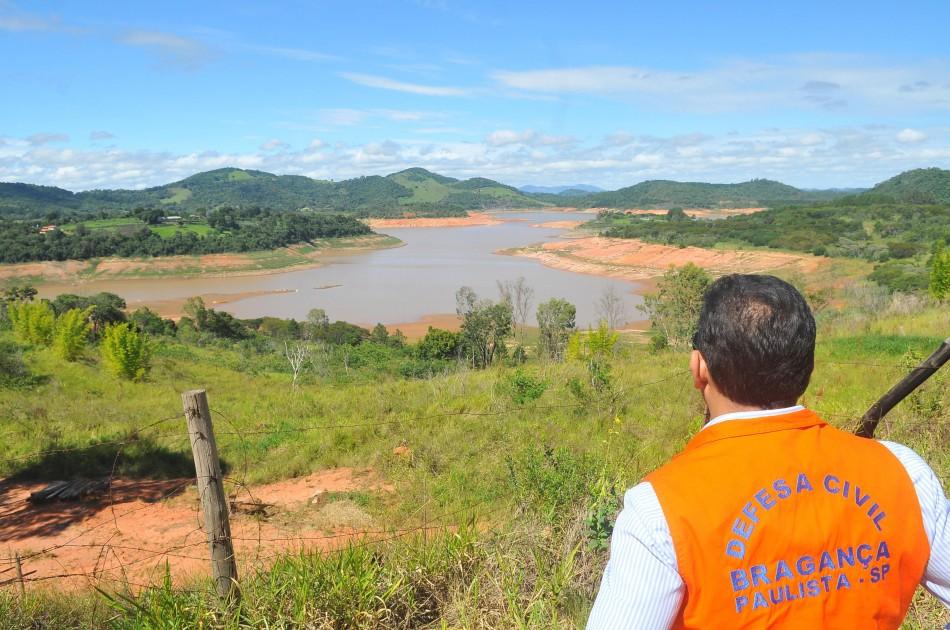 Renova&ccedil;&atilde;o da outorga do Sistema Cantareira foi adiada por causa da estiagem ( Cedoc/RAC)
