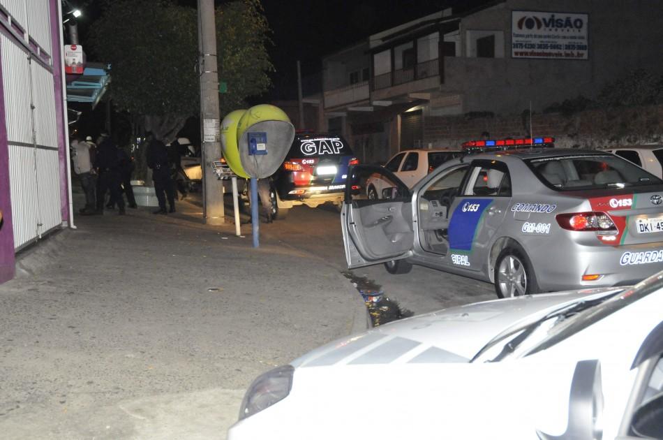 Opera&ccedil;&atilde;o Fecha Bar &eacute; feita pela Prefeitura de Indaiatuba com apoio da Guarda Civil  (Gil Nunes/Prefeitura de Indaiatuba)