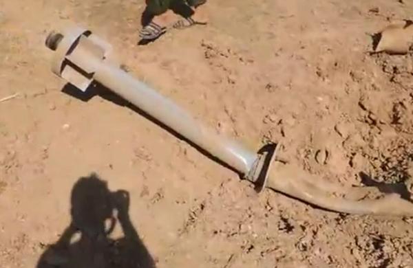 Imagem mostra suposto míssel com gás tóxico utilizado pelo governo de Bashar al-Assad, na Síria (France Press)