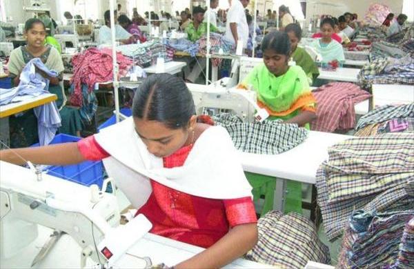Ainda que os empregos no segmento tenham ca&iacute;do cerca de 60% entre 1995 e 2011, estudo mostra agora alta nos contratos t&ecirc;xteis especializados (Divulgação)