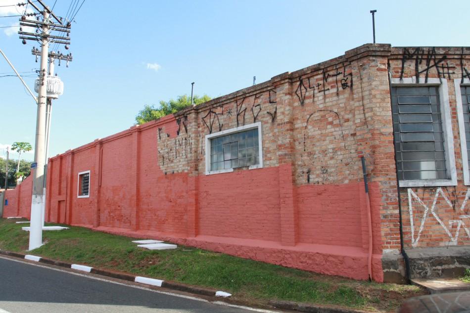 Pintura de muro e paredes da Esta&ccedil;&atilde;o Cultura provocou pol&ecirc;mica ( Rodrigo Zanotto/AAN)