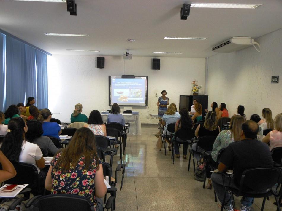 Professores foram capacitados para dar as aulas sobre o consumo consciente pela Funda&ccedil;&atilde;o Procon (Laís Fernandes/Prefeitura de Indaiatuba)