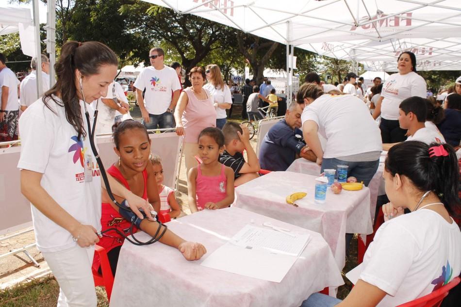&quot;Pra&ccedil;a da Cidadania&quot; leva servi&ccedil;os gratuitos para a popula&ccedil;&atilde;o ( Divulgação)